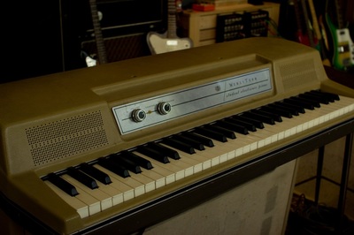 Wurlitzer electric piano recording keyboards